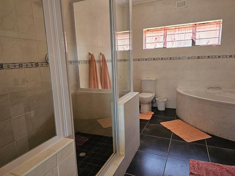 3 Bedroom Property for Sale in Da Nova Western Cape